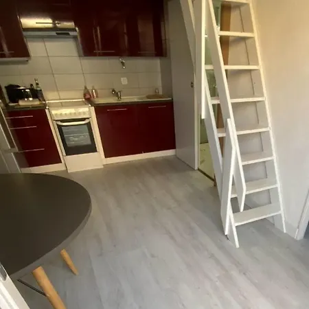 Joli Petit Pavillon Climatise 50 M De La Holiday home *