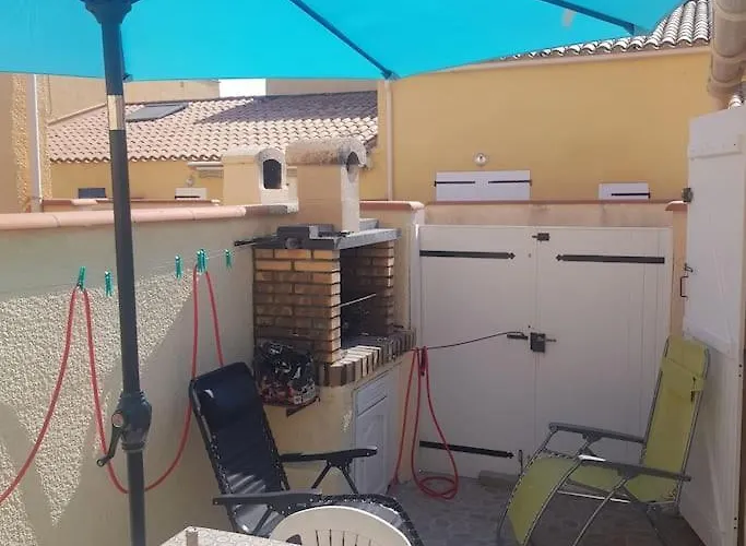 Joli Petit Pavillon Climatise 50 M De La Saint-Pierre-la-Mer (Aude)